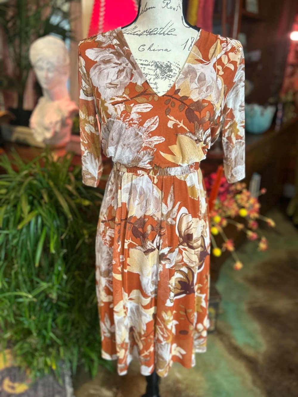 Kate And Lily Burnt Orange Floral V-Neck Fit & Flare Dress 3/4 Sleeve Size 6